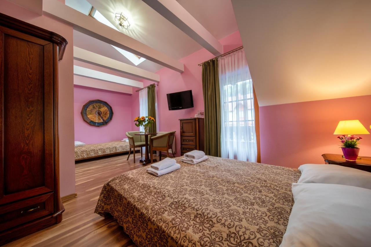 Hotel Modrzewiowka Lanckorona Extérieur photo