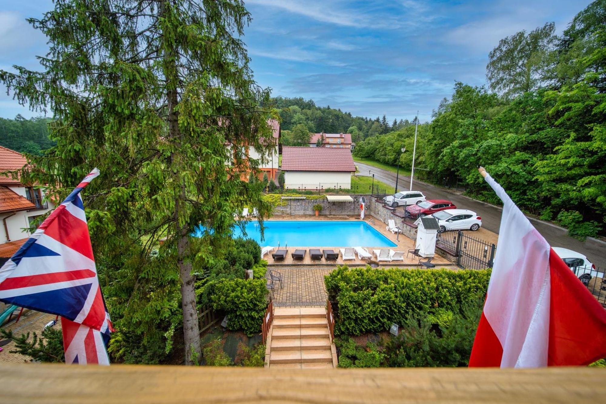 Hotel Modrzewiowka Lanckorona Extérieur photo
