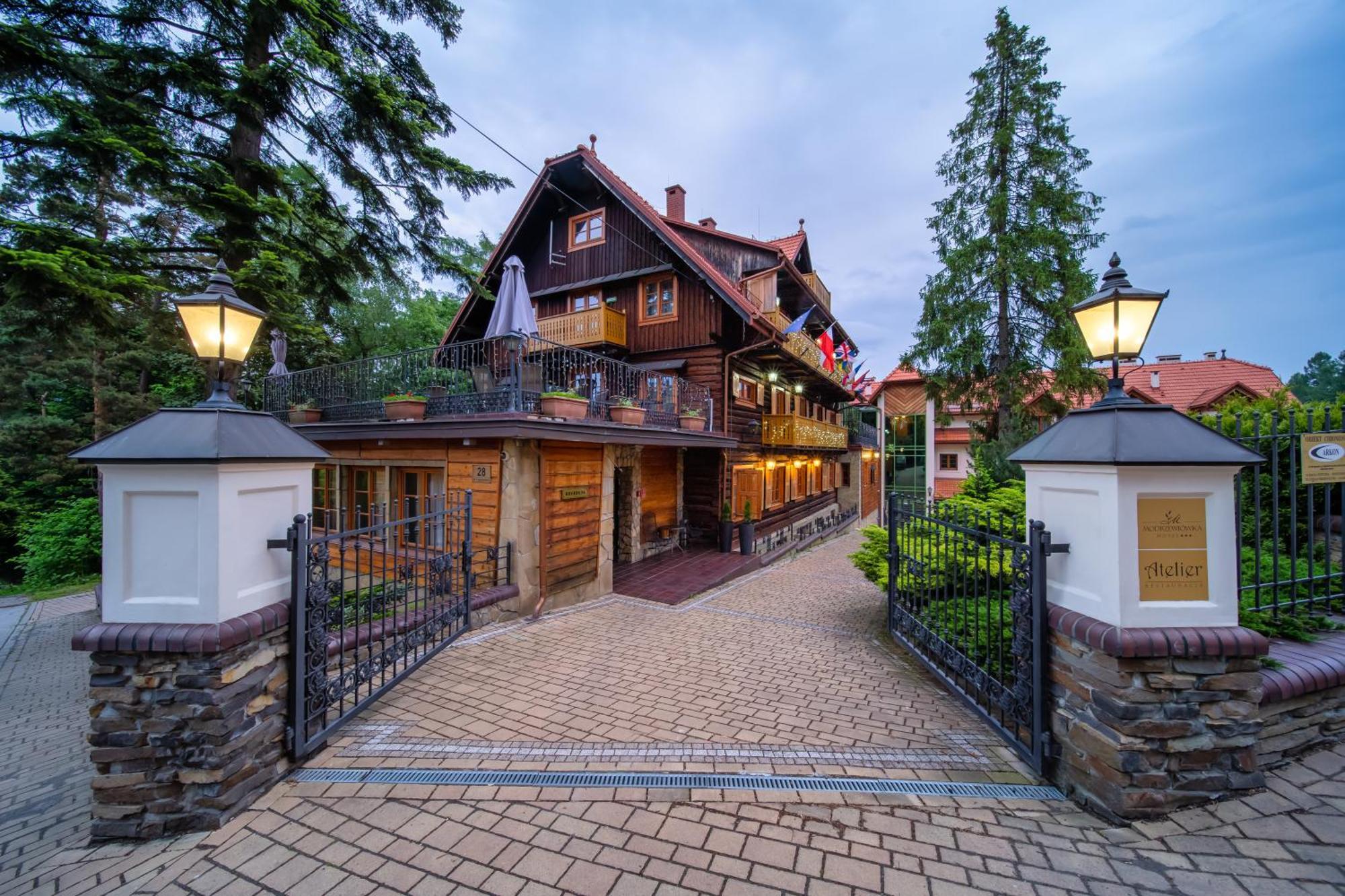 Hotel Modrzewiowka Lanckorona Extérieur photo